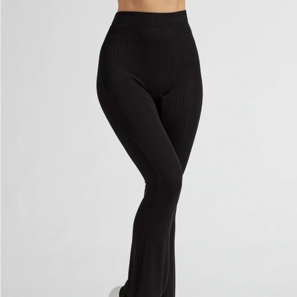 BuffBunny Black Ribbed Flare Pants
